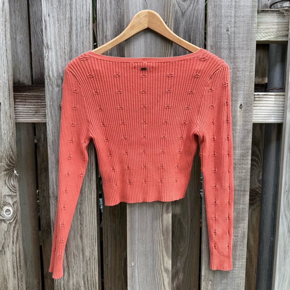 Oneill Sweater - Picture 2 of 3